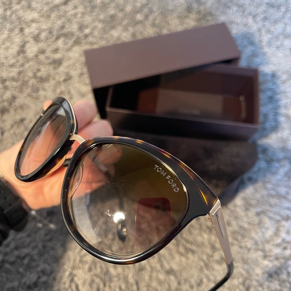 TOM FORD 56MM Cat Eye Sunglasses - Picture 11 of 14